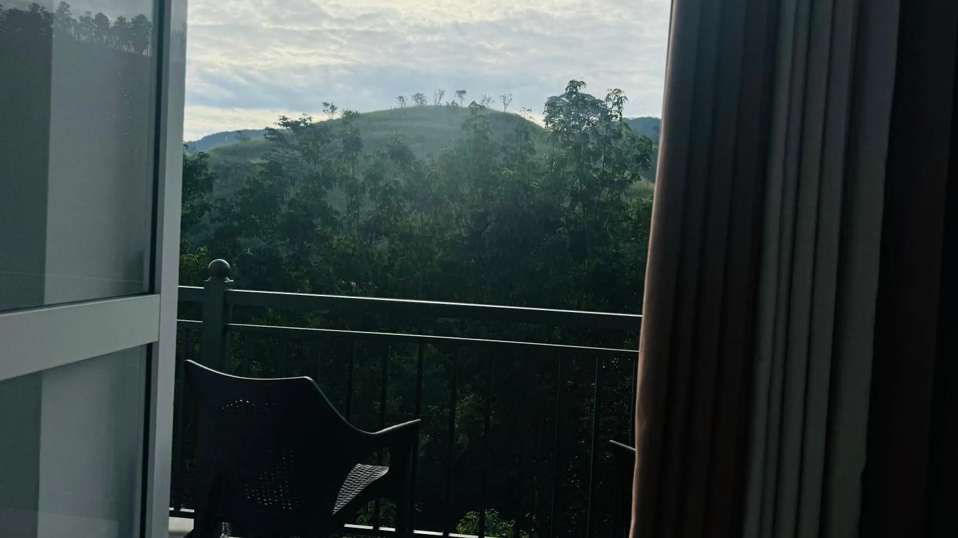 Bed & Breakfast Kandy Alpine Breeze Sri Lanka