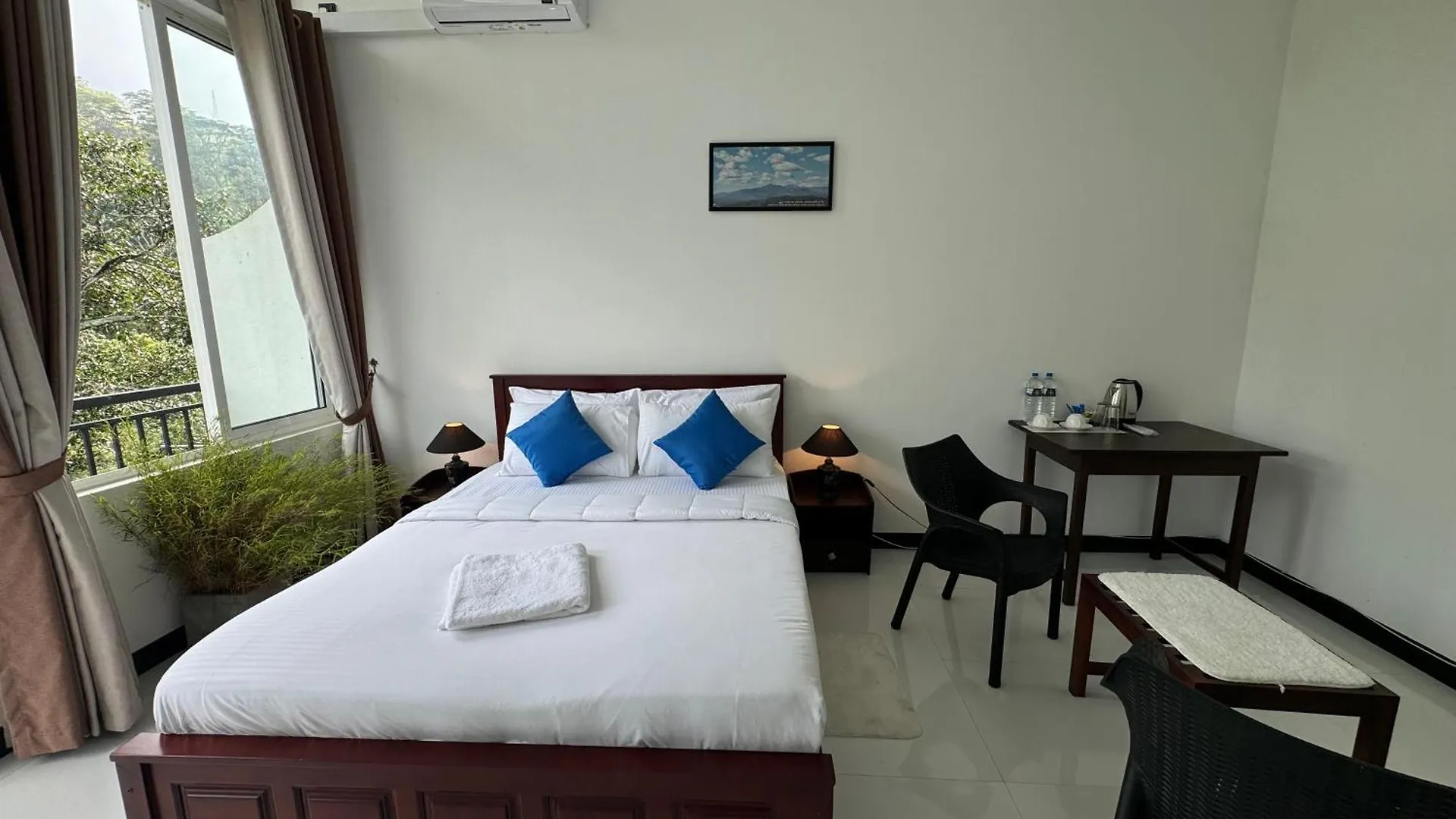 Bed & Breakfast Kandy Alpine Breeze
