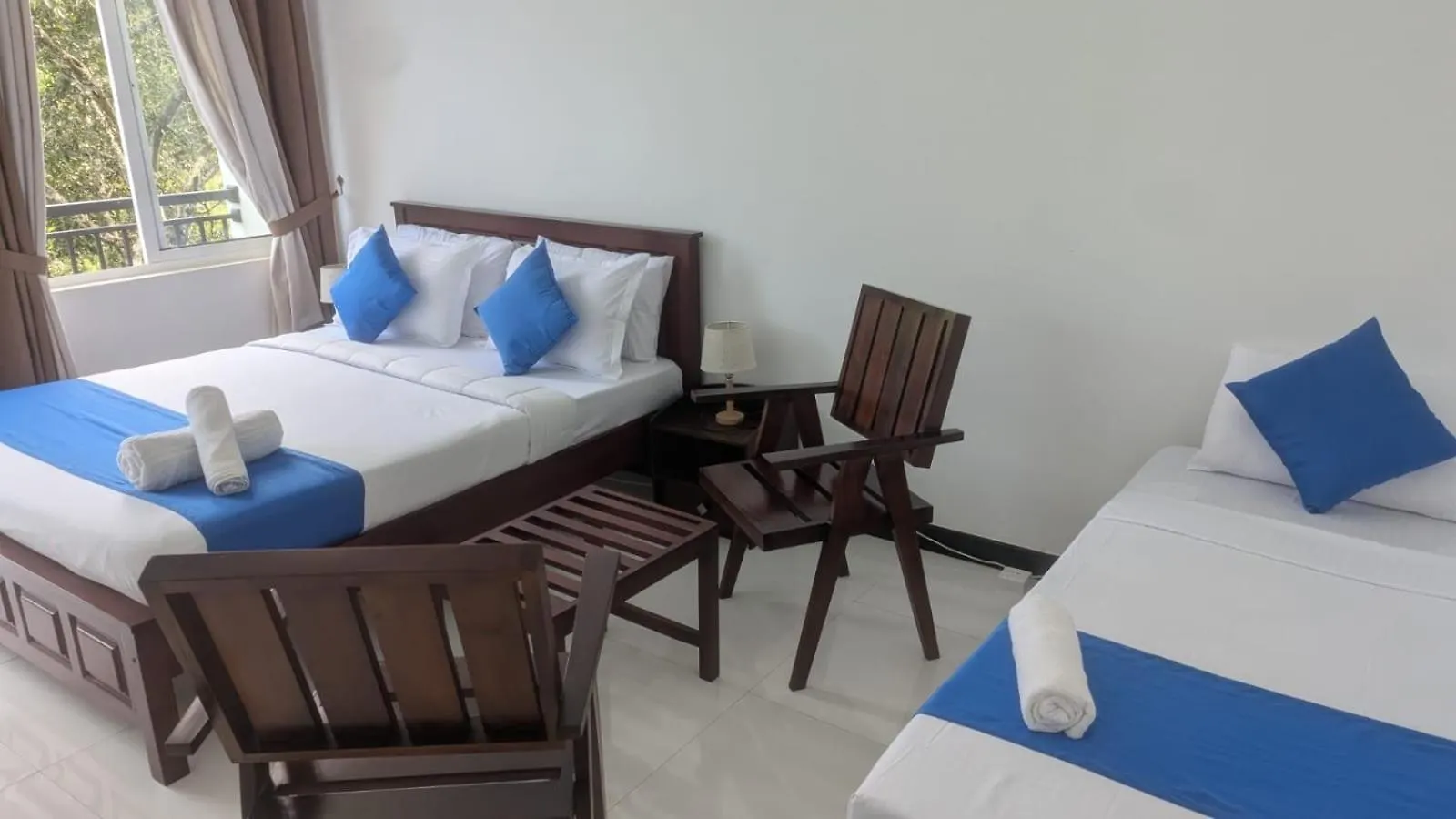 Kandy Alpine Breeze Bed & Breakfast