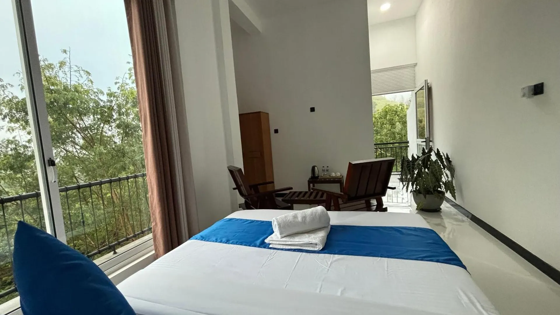 Bed & Breakfast Kandy Alpine Breeze