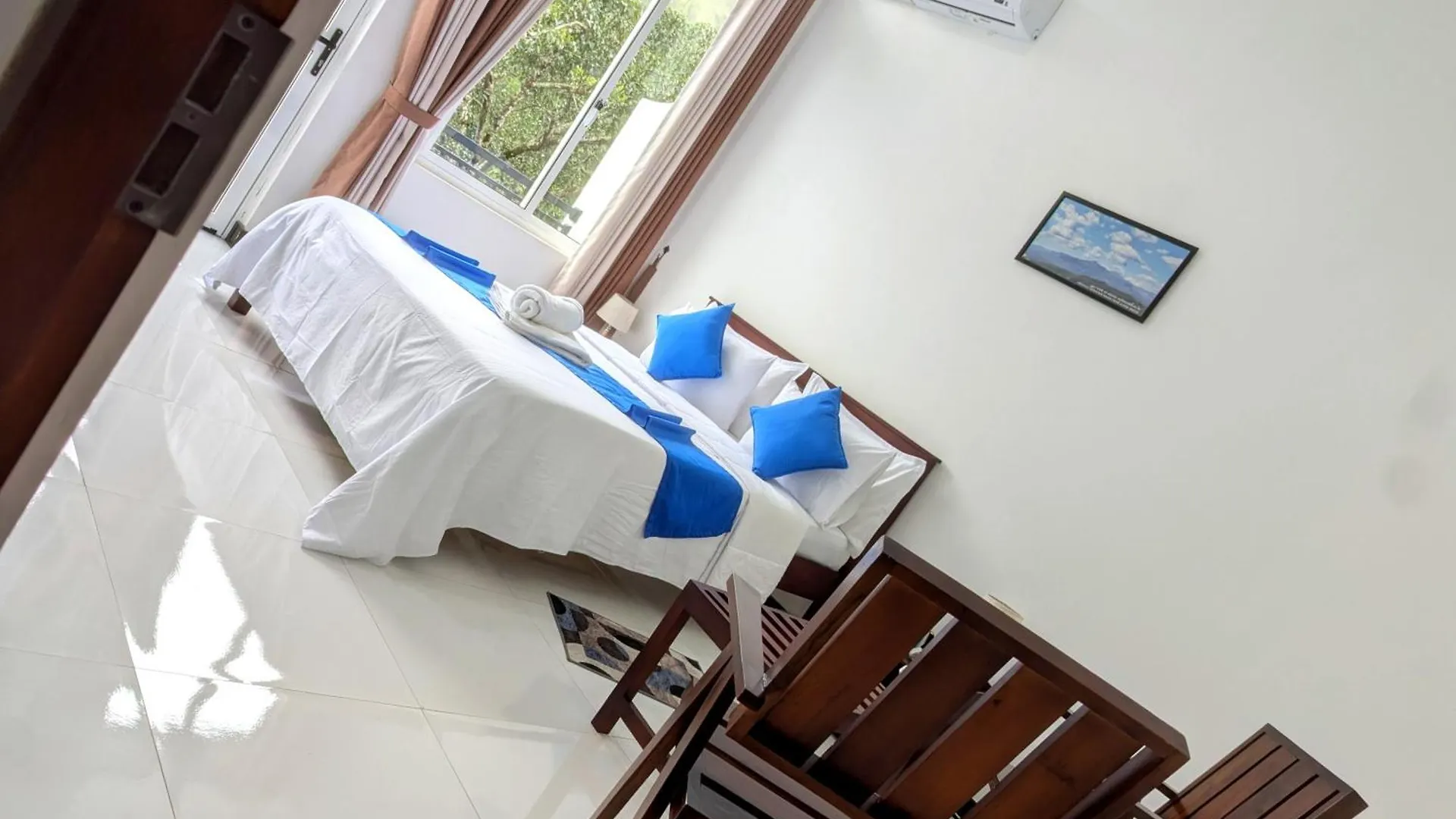Kandy Alpine Breeze 0*,  Sri Lanka