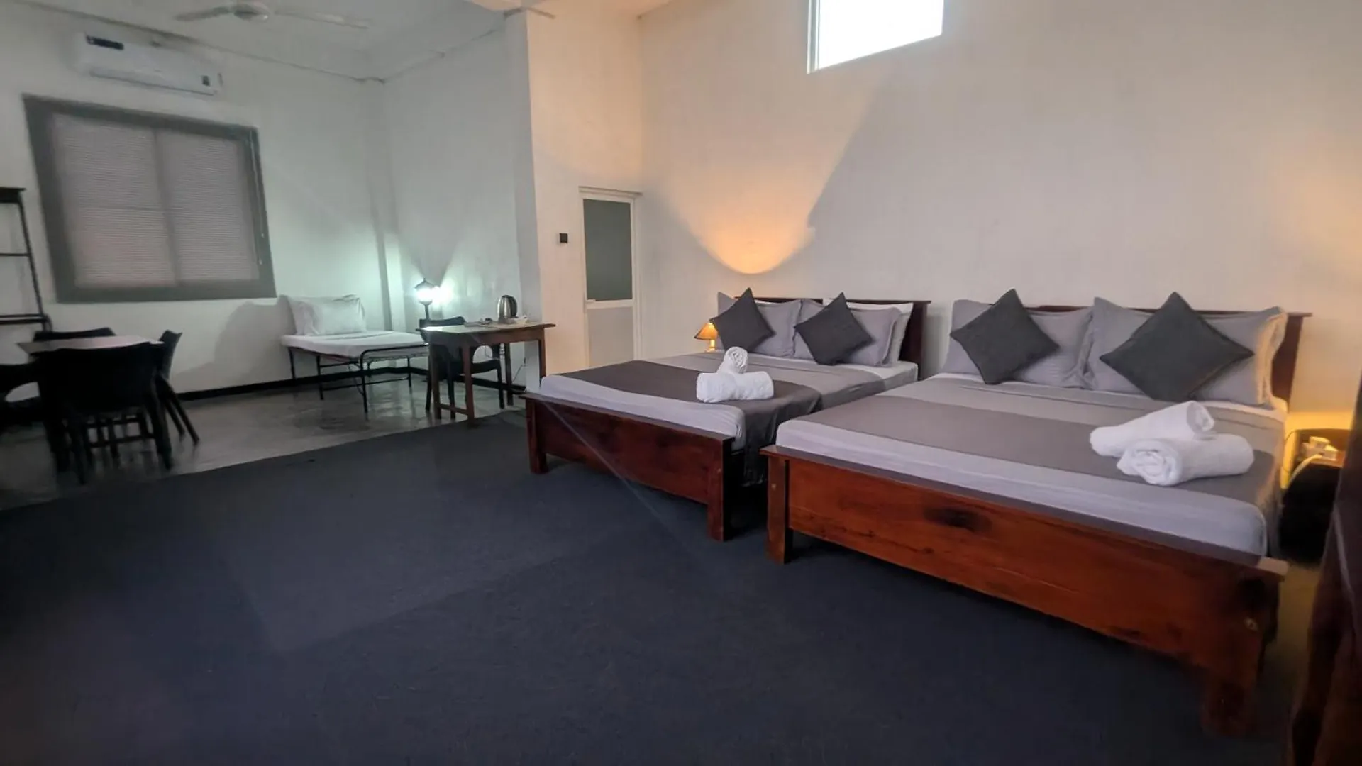 Kandy Alpine Breeze Bed & Breakfast