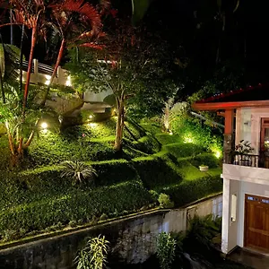 Country Kandy